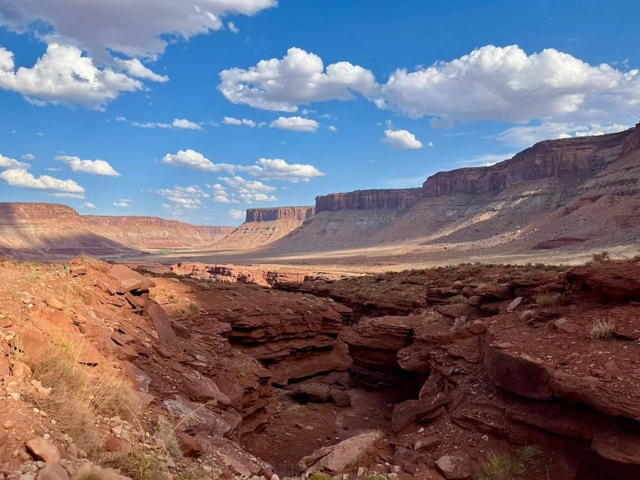 Rocky canyon landscape along the Hurrah Pass outing